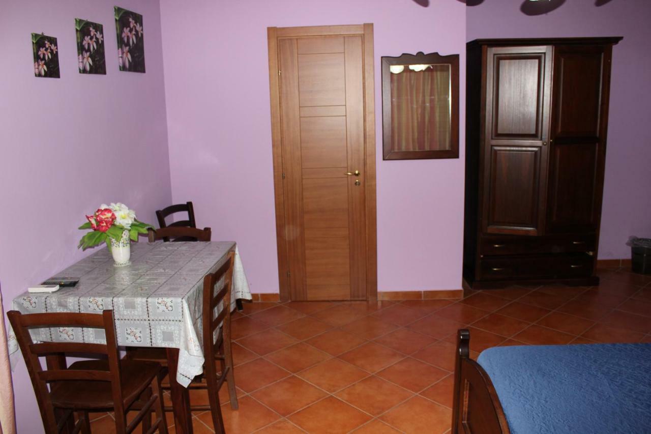 B&B Ulivo เทรเบีย ภายนอก รูปภาพ